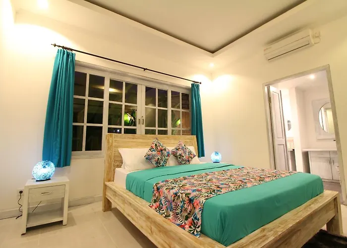 Alam Biru Ii Villa